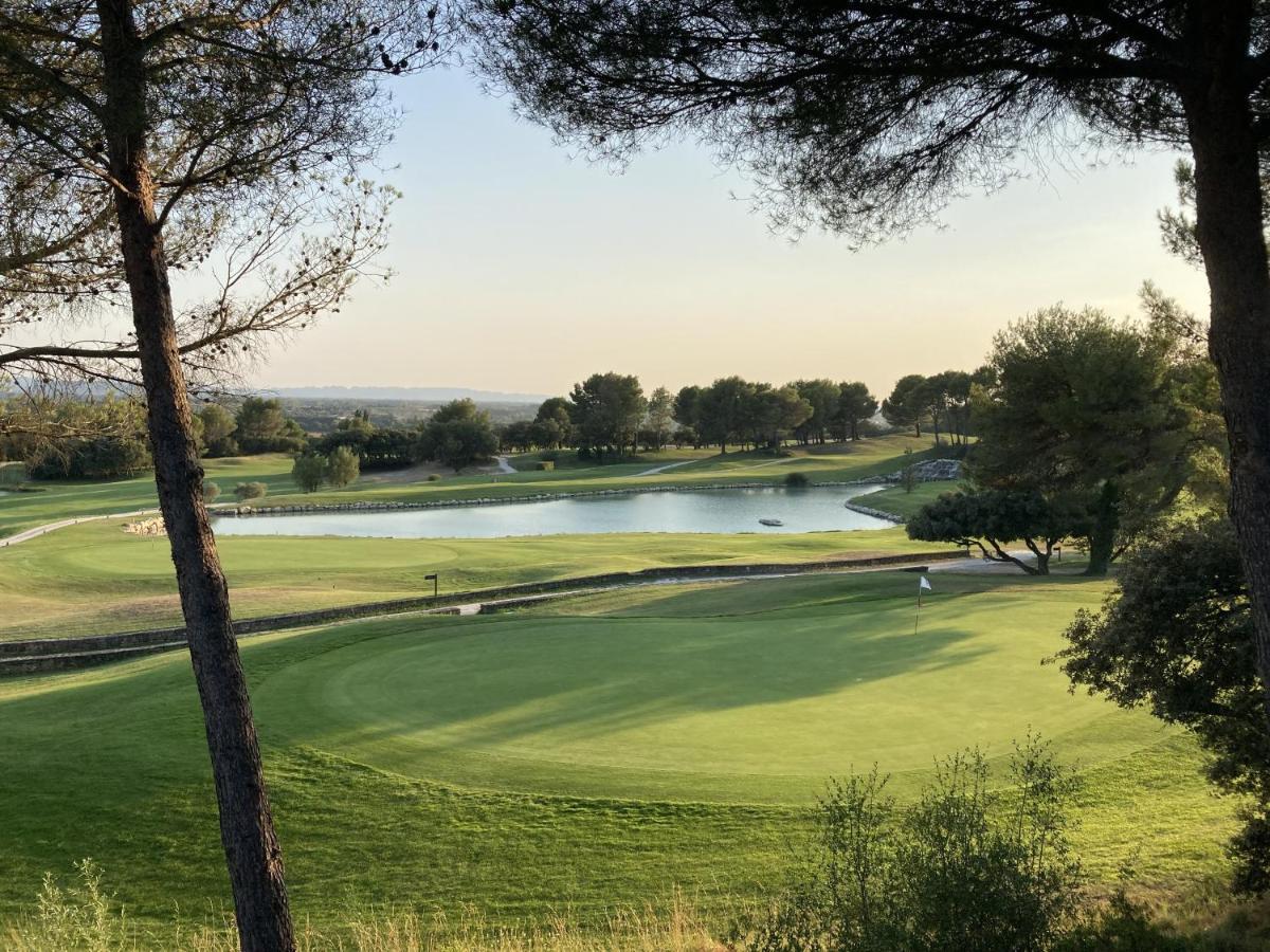 La Perle Du Golf -Magnifique Vue Clim Linge Golf Saumane 6P Piscine Tennis المظهر الخارجي الصورة